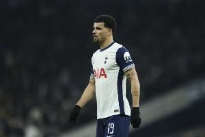 热刺官方：因脚踝轻微受伤，索兰克将缺席对阵卢顿的友谊赛