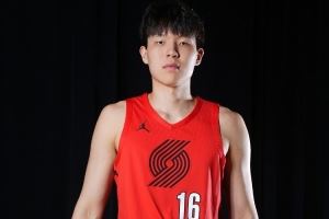 媒体人：杨瀚森在老鹰的试训时间是他接触的所有球队中第二长的