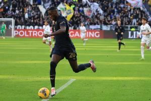 斯基拉：穆阿尼与尤文就5年合同达协议，他为等尤文拒绝热刺纽卡