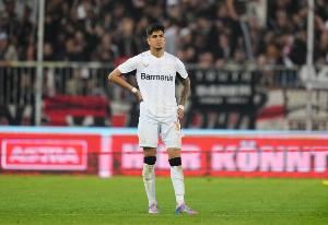 罗马诺：英超俱乐部关注药厂中卫因卡皮耶，球员解约金6000万欧