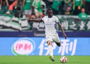 记者：申花外援阿苏埃入选赤道几内亚名单，体能方面势必受到影响