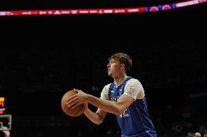  弗拉格罚球21连中？基德：问这个干嘛？我要告诉他你乌鸦嘴了