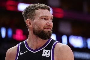  正负值-14并列最低！小萨博尼斯10中5拿到13分17板5助