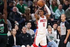  伊森：贾巴里确实是个狠角色 他就像挣脱束缚很兴奋的比特犬