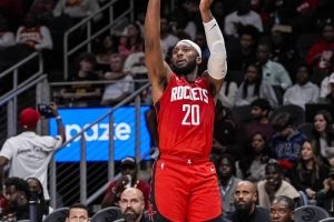  三分5中3！乌度卡谈奥科吉：他整赛季手感在线 关键在申京的分球