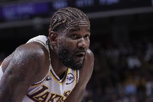  艾顿：教练信任我换防时的表现 我感觉很自在因为身后有队友支援