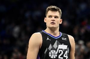  亨德里克斯：凯斯勒是我们防守体系重要部分 我要承担更多护筐