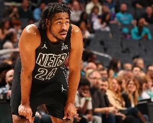  托马斯受伤！记者：篮网战绩更有“保障”了 但他下份合同更难了