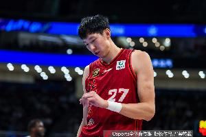  统治篮下助四川小组赛全胜！周琦：淘汰赛不容有失