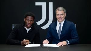  里尔老板：戴维并非典型的9号中锋，热格罗瓦仍需几个月恢复状态