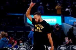  再战8年？拉科布调侃：库里会像汤姆·布雷迪那样打到45岁