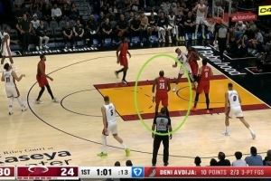  里斯登场！开拓者本场比赛首节 除杨瀚森之外的三个中锋都上了