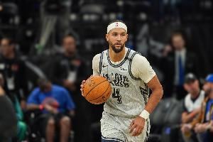  难救主！萨格斯8中6拿20分8板4助 贝恩9中4得9分5板6助