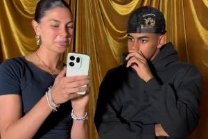  厉害！亚马尔看儿时照片猜球员，内马尔、德容、梅西、莱万全猜中