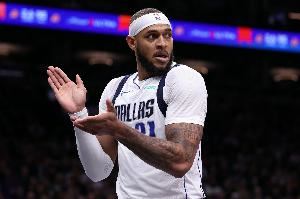  加福德谈旧伤复发：仍打算背靠背出战 我会尽我所能去激励球队